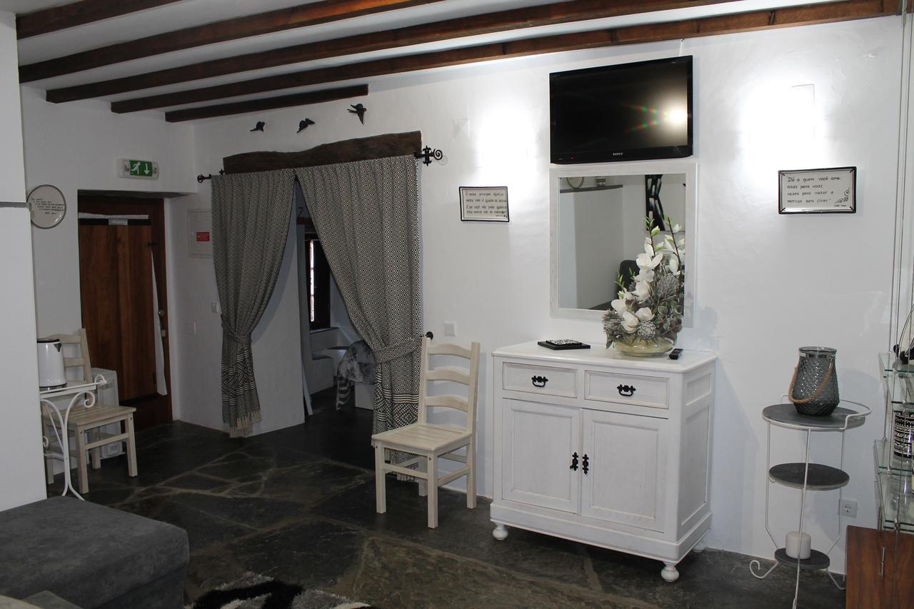 Casa Da Muralha Suite شنتي المظهر الخارجي الصورة