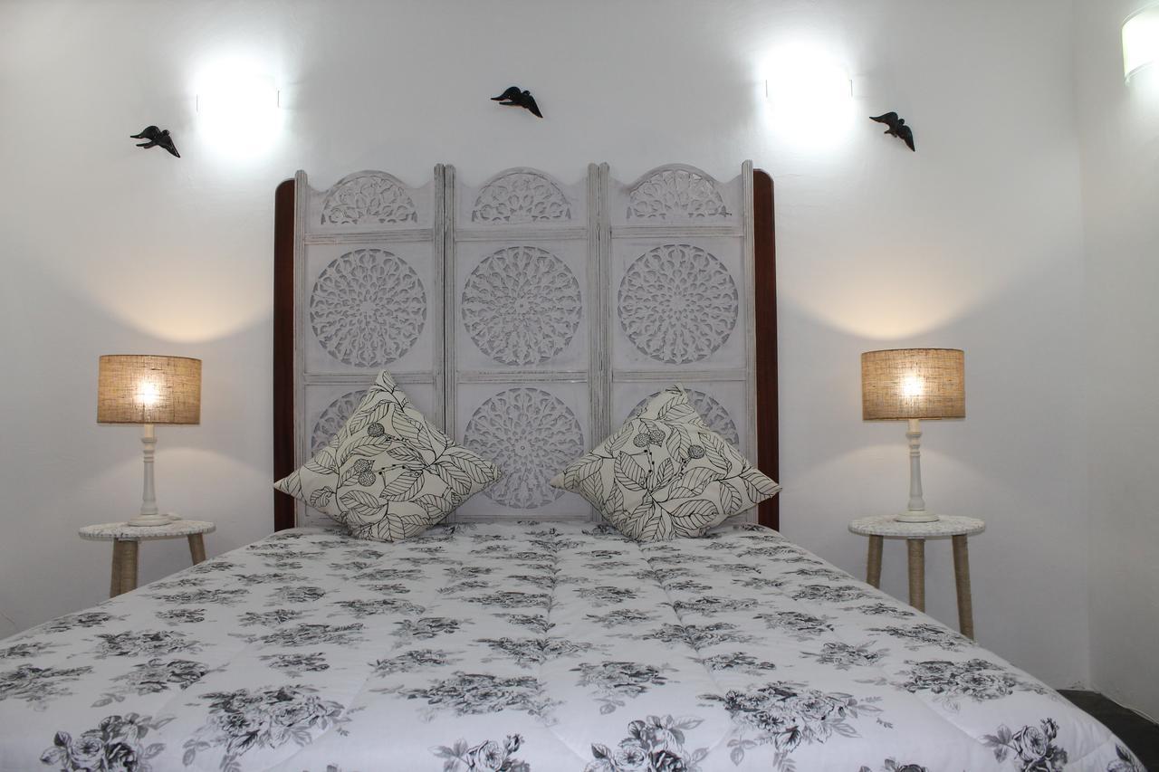 Casa Da Muralha Suite شنتي المظهر الخارجي الصورة